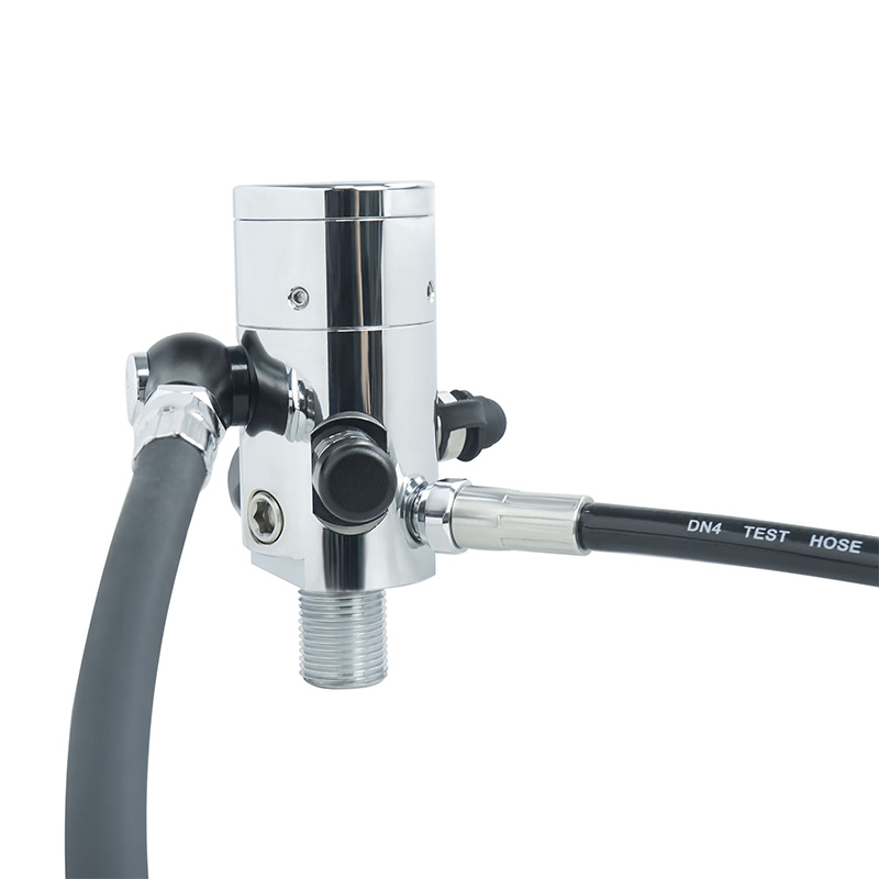 Scuba Diving Equipment Regulator Over-balanced diaphragm first stage adapt to ice water2.jpg
